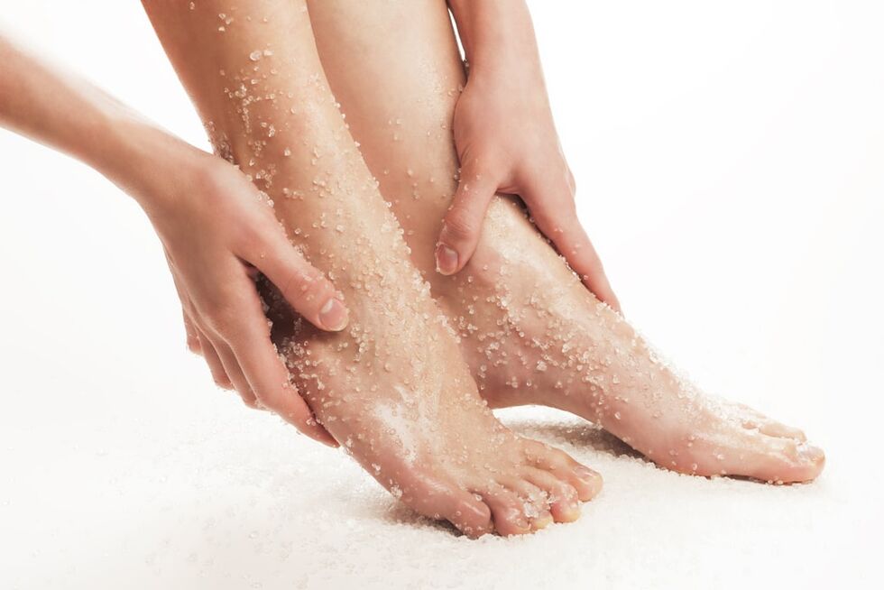 Sea salt has been proven to be effective in treating nail fungus. 