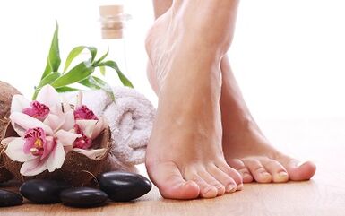 how and how to treat the fungus on the nails